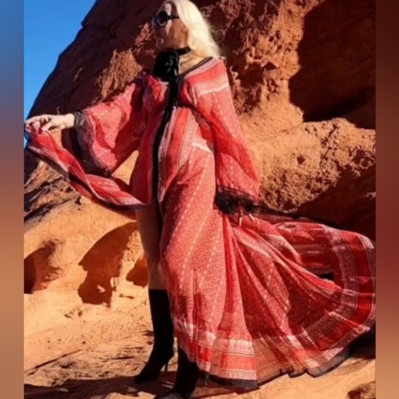 RESORT WEAR Designer Maxi Dress Silk Cruise Tropical Red Maxi Dress - Picture 8 of 11